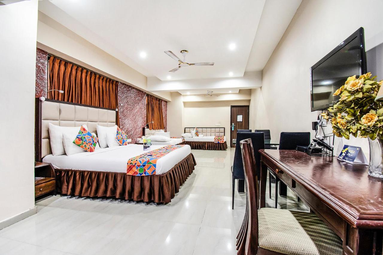 Hotel Maan Residency Satellite Road Ахмедабад Екстериор снимка